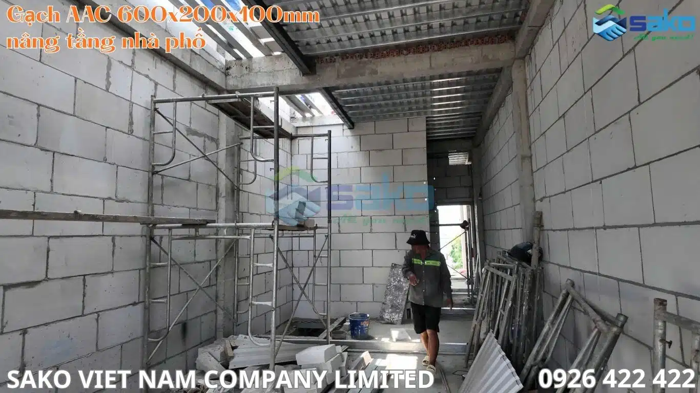 Gạch AAC Block 600x200x100mm nâng tầng nhà phố tại Gò Vấp
