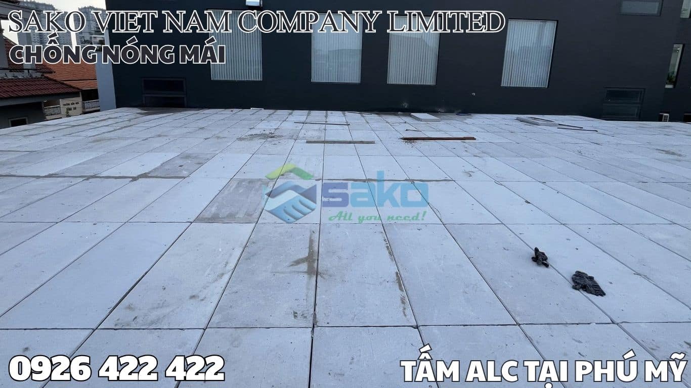 Tấm ALC chống nóng và phương án thi công ốp chống nóng cho sân thượng, sàn lộ thiên cũ
